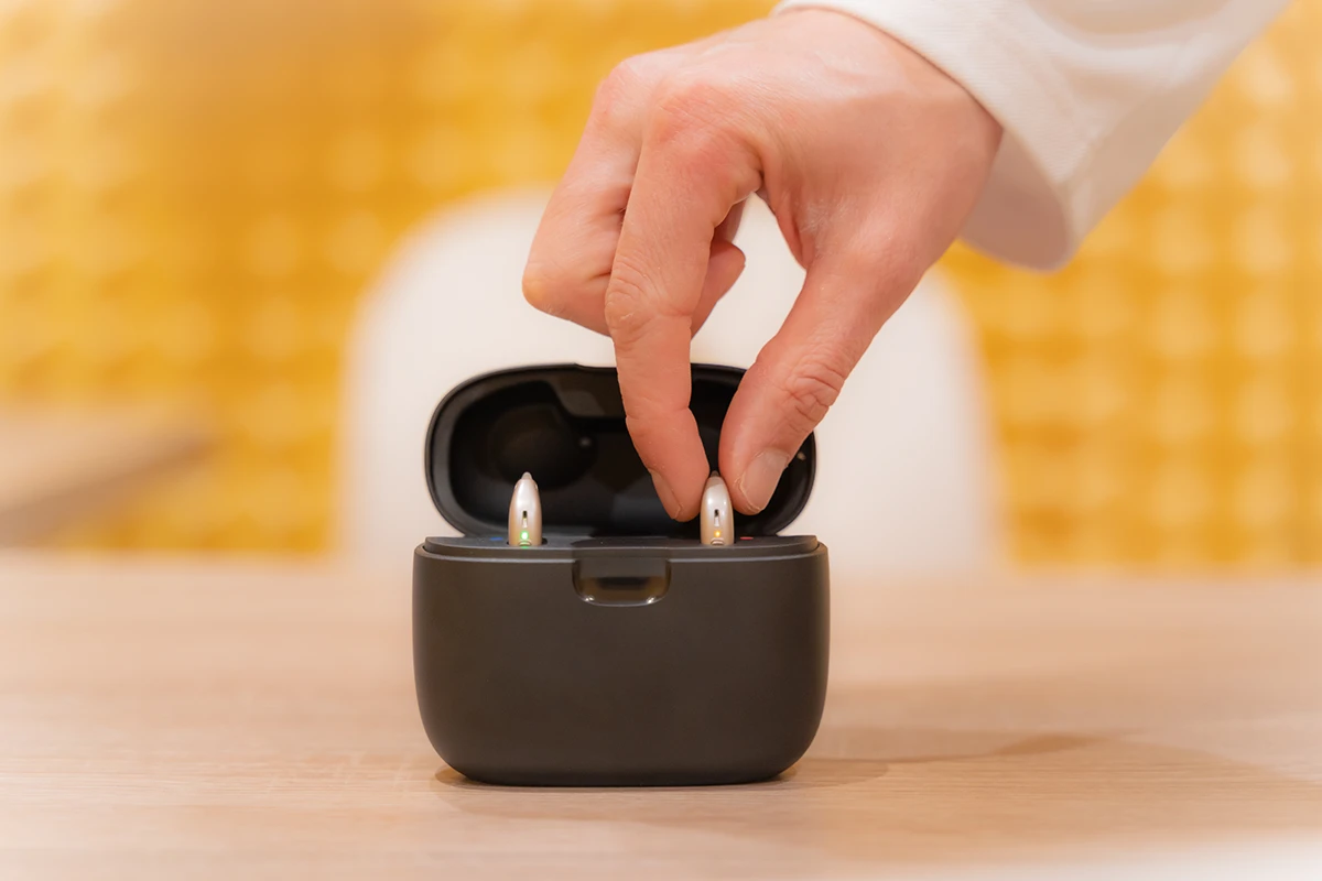 6 Benefits of Rechargeable Hearing Aids